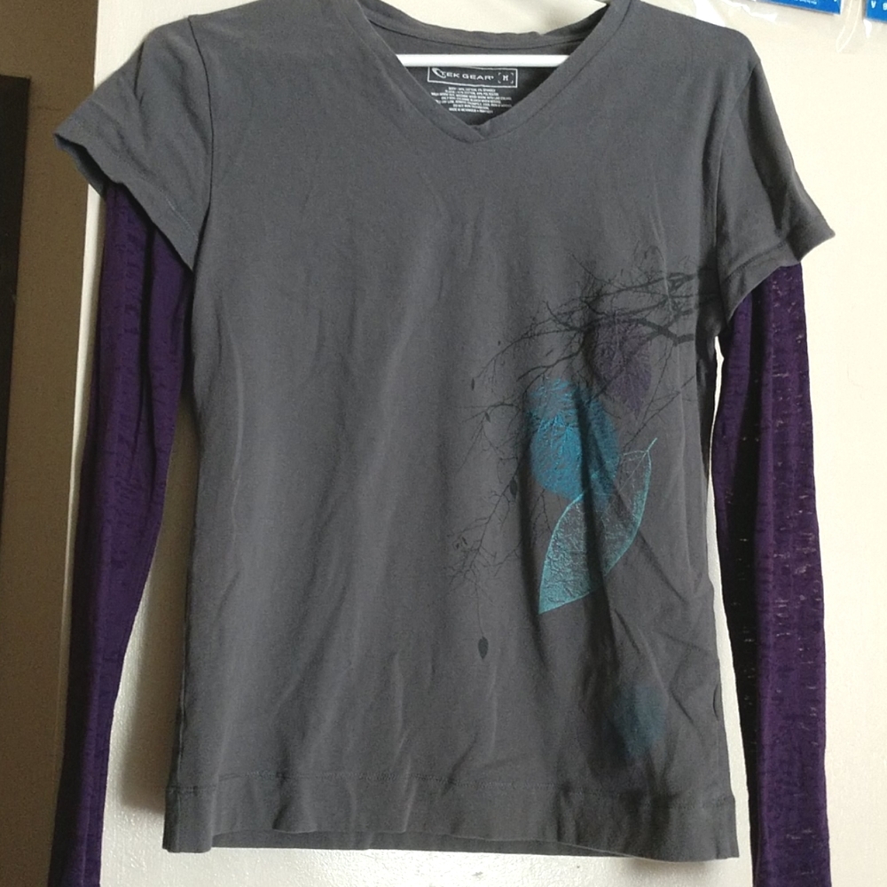 Tek Gear women's long sleeve with tree & leaf (m)